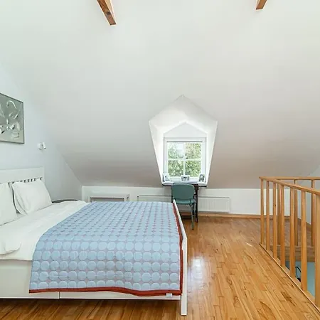 Butas Stylish Old Town By Urban Rent *