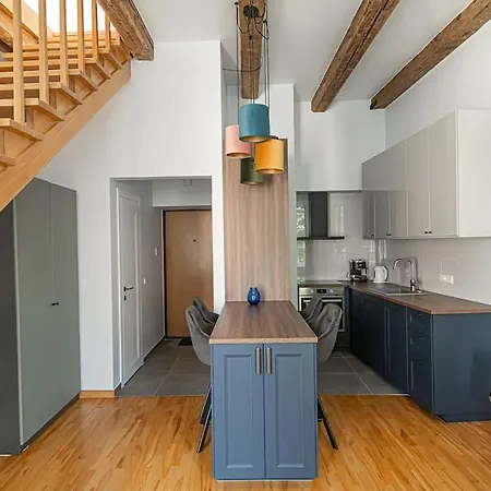 Stylish Old Town By Urban Rent *